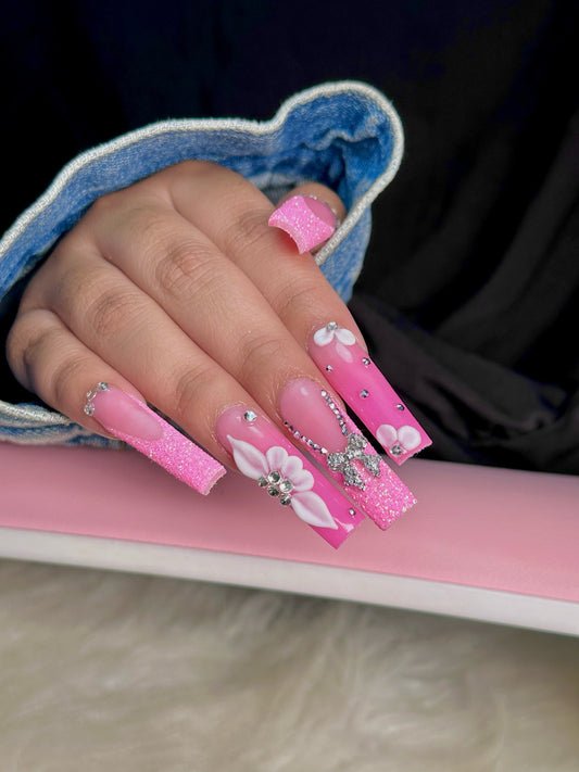 *PLATINUM KIT + FREE NAIL COURSE HOUSTON WEEKEND* August 16, 17, 23, 24 & 30 -10am - 3pm- (NON REFUNDABLE)